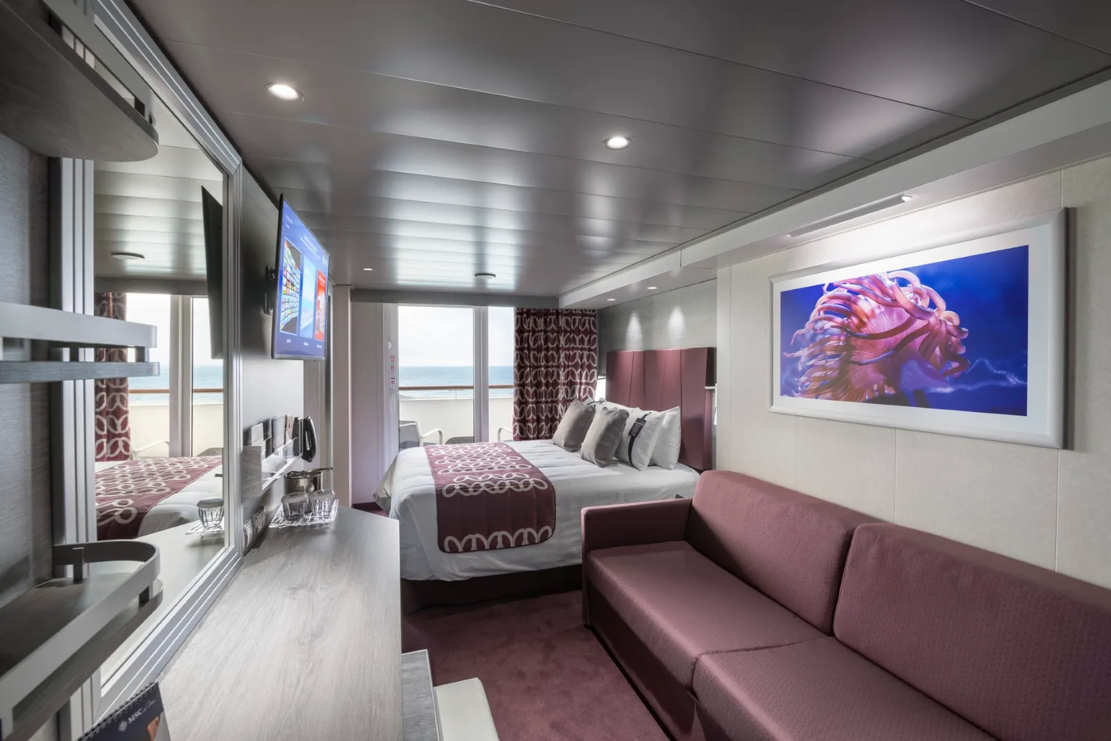 MSC Grandiosa: Внешняя каюта с балконом